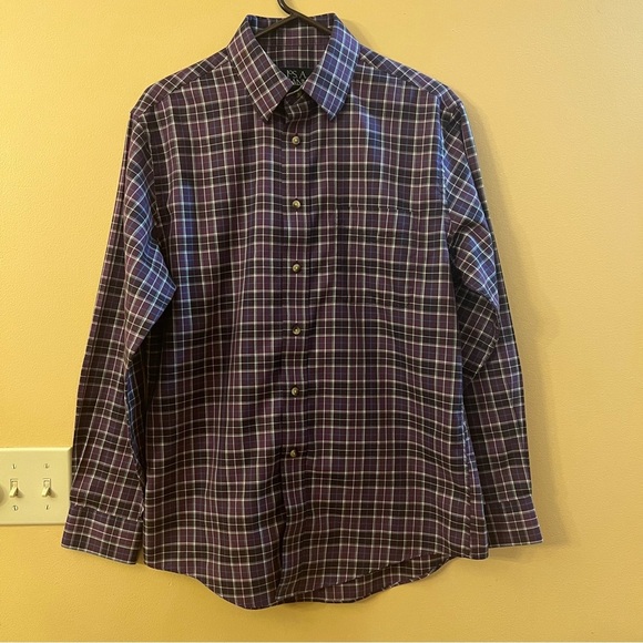 Jos. A. Bank Men's Purple Plaid Button Down Long Sleeve Shirt Size Medium - Picture 1 of 5